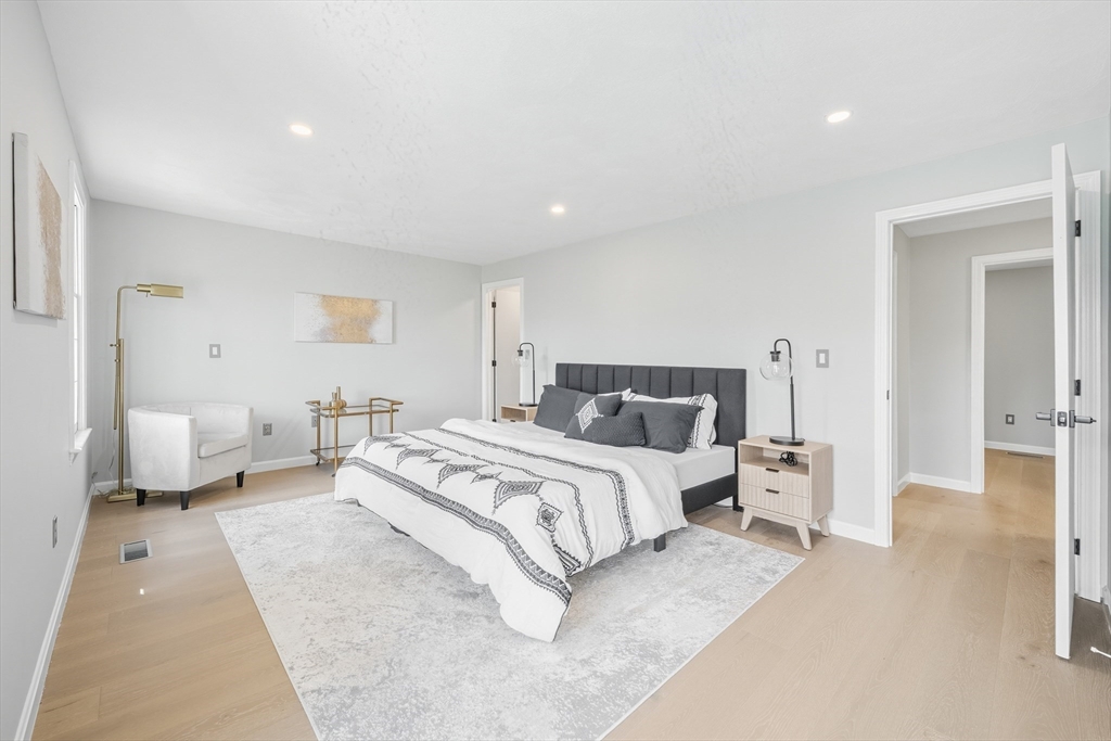 261 Apache Way # 261