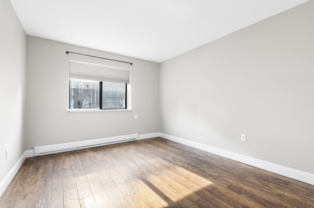 10 Roberts St # 14