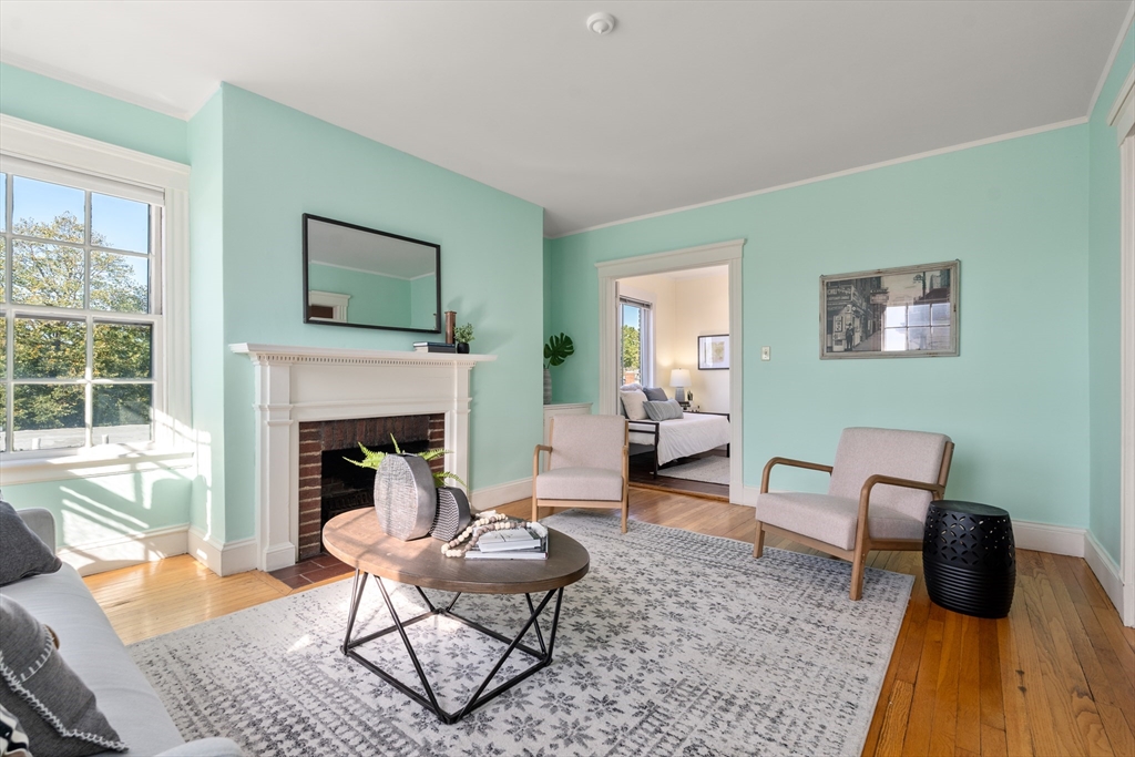 43 Linnaean Street # 42A