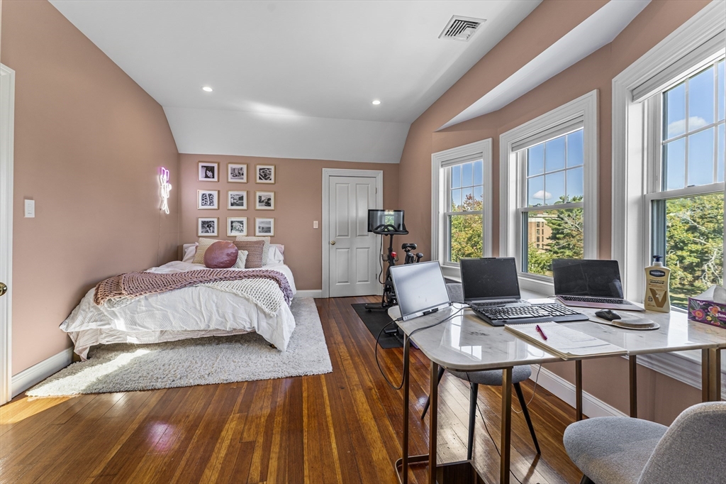 80 Powder House Blvd # 80