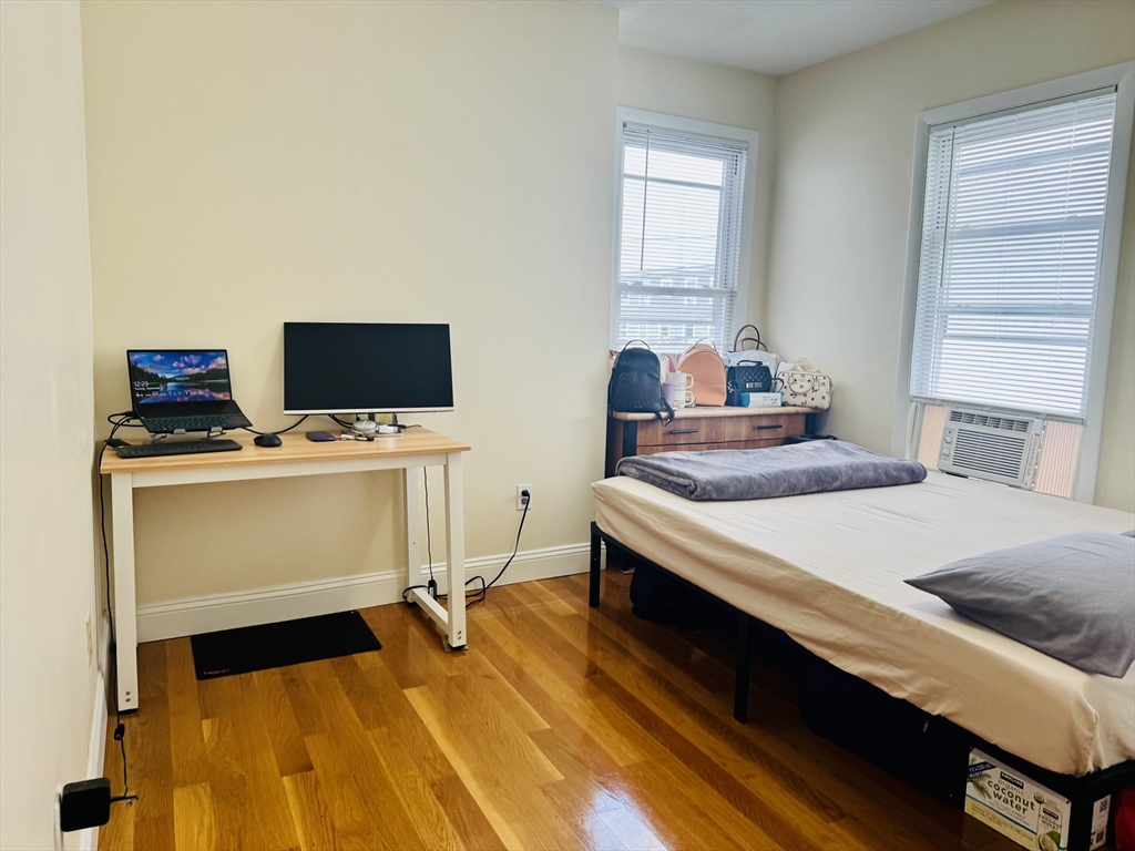 59 Waverly Street # 2