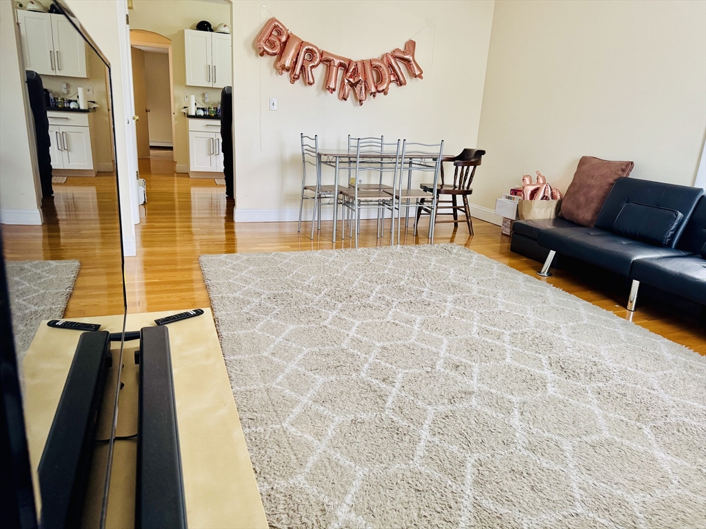59 Waverly Street # 2