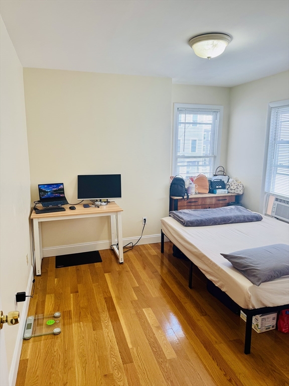 59 Waverly Street # 2