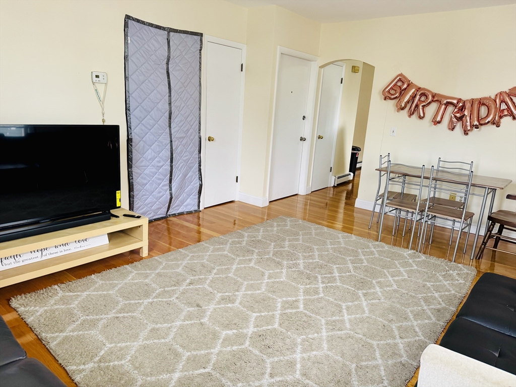 59 Waverly Street # 2