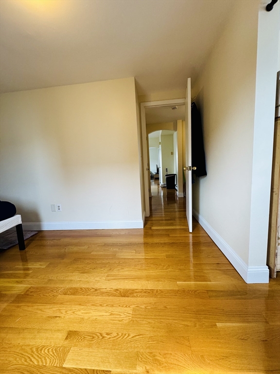 59 Waverly Street # 2