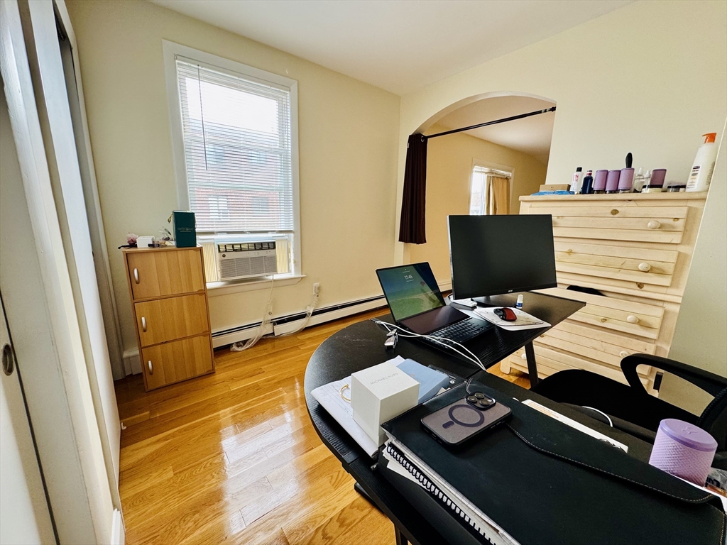 59 Waverly Street # 2