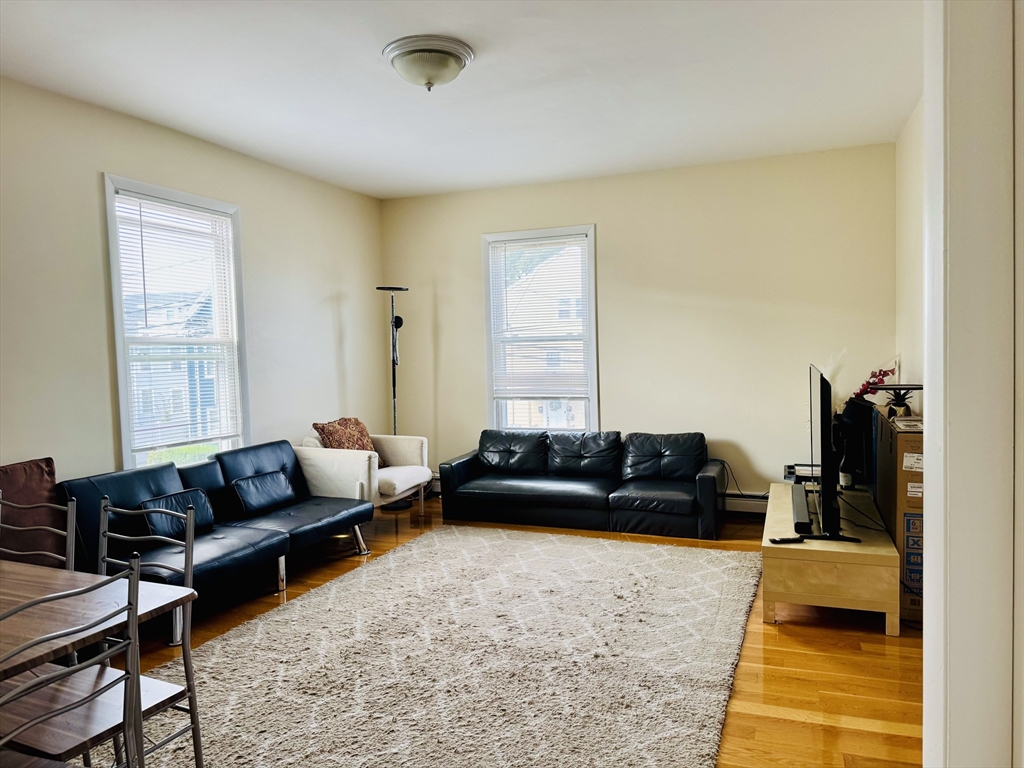 59 Waverly Street # 2
