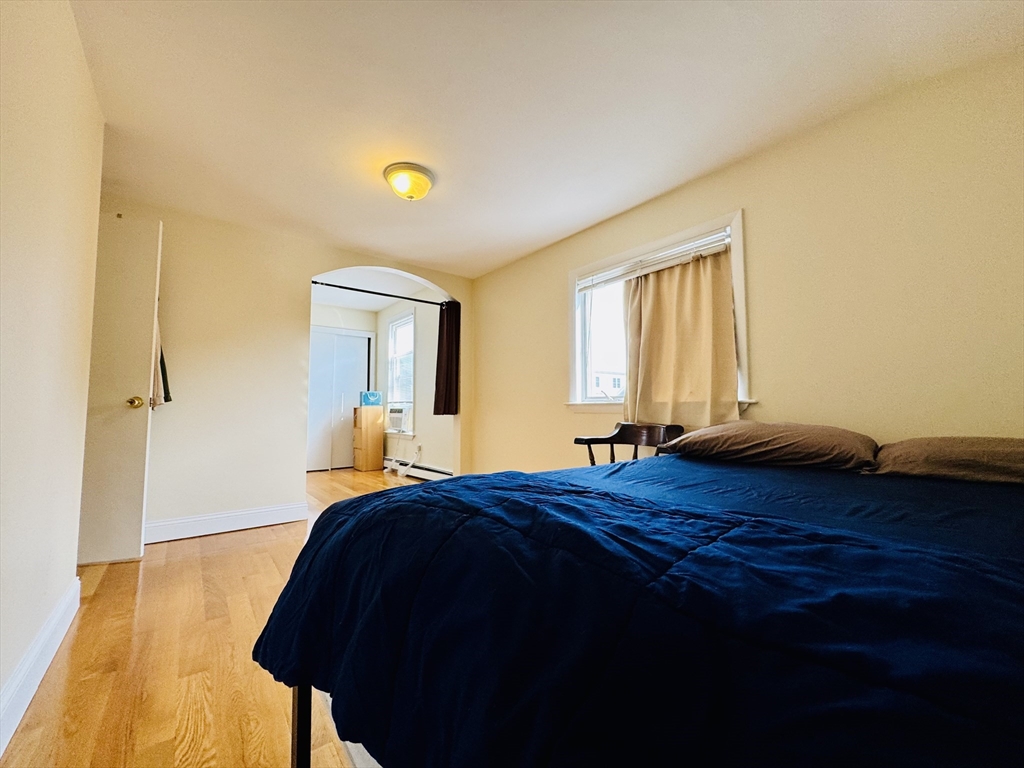 59 Waverly Street # 2