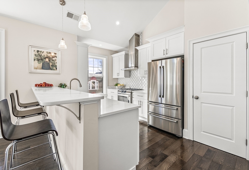 384 Highland Ave # 3