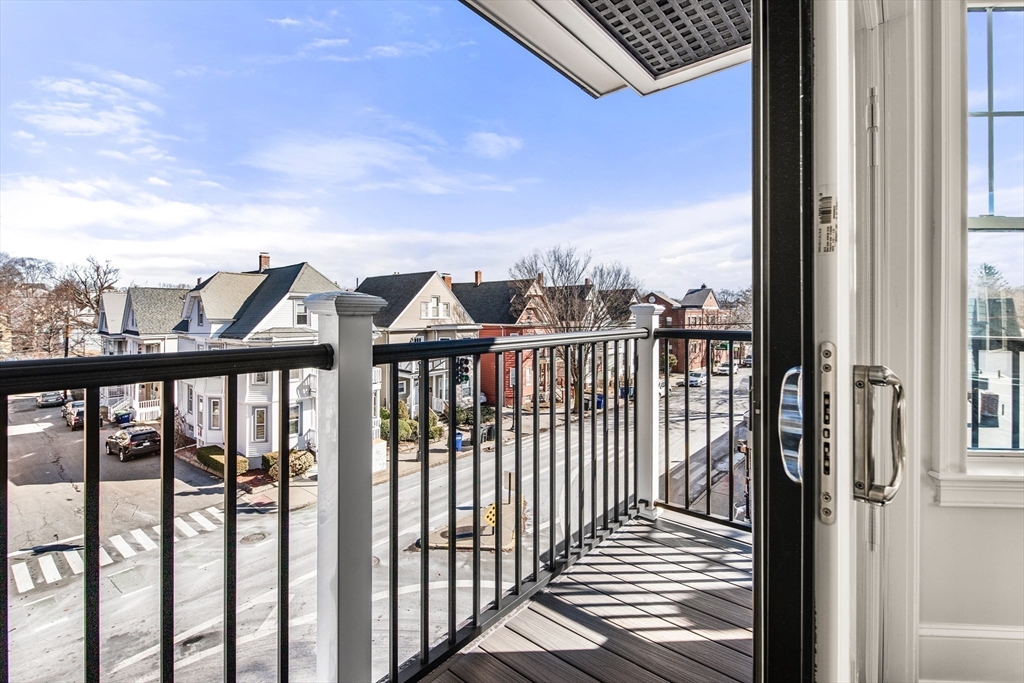 384 Highland Ave # 3