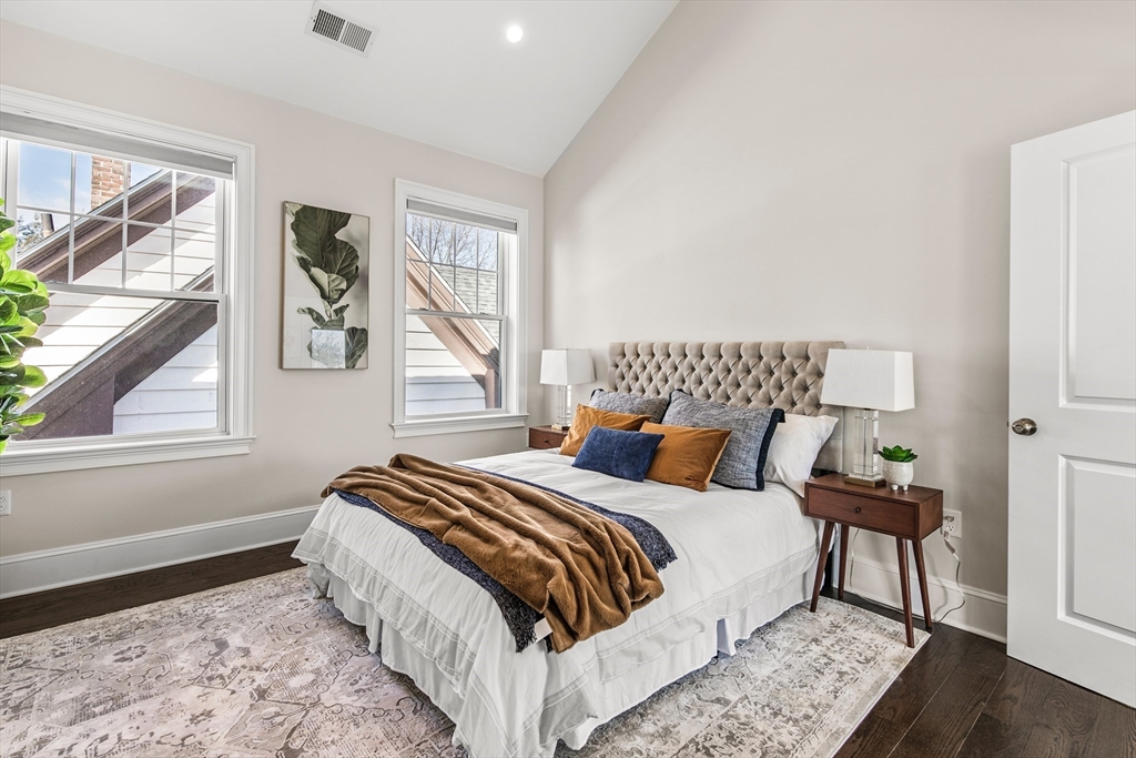 384 Highland Ave # 3