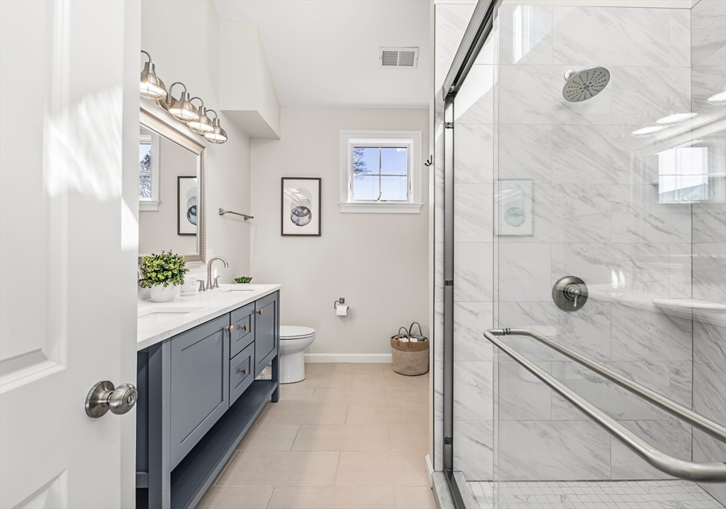 384 Highland Ave # 3
