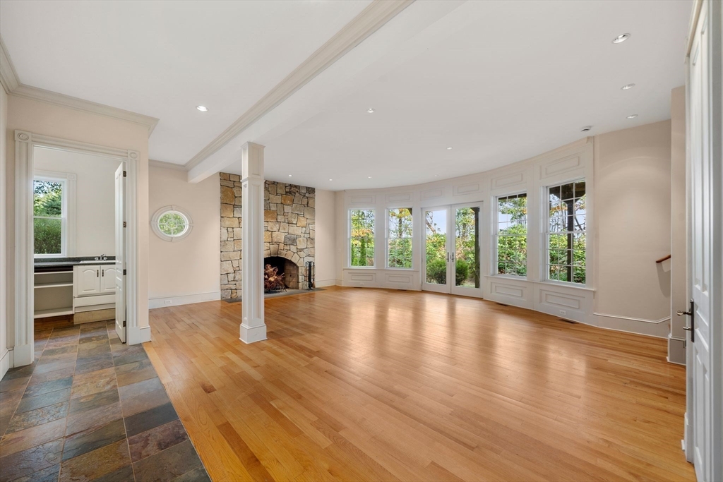 31 Monisa Kay Drive