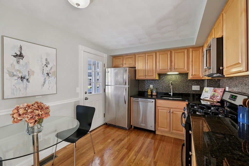 2 Tremont Place # 4