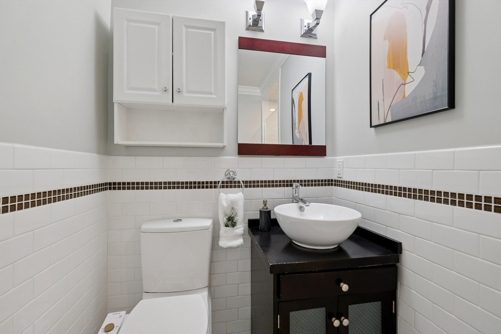 2 Tremont Place # 4