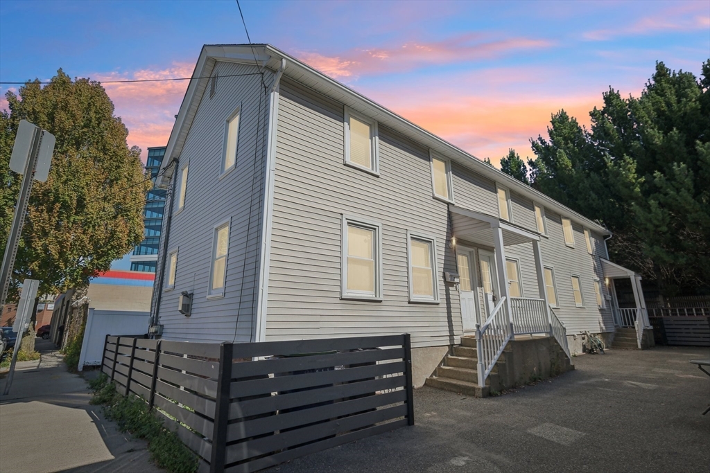 2 Tremont Place # 4