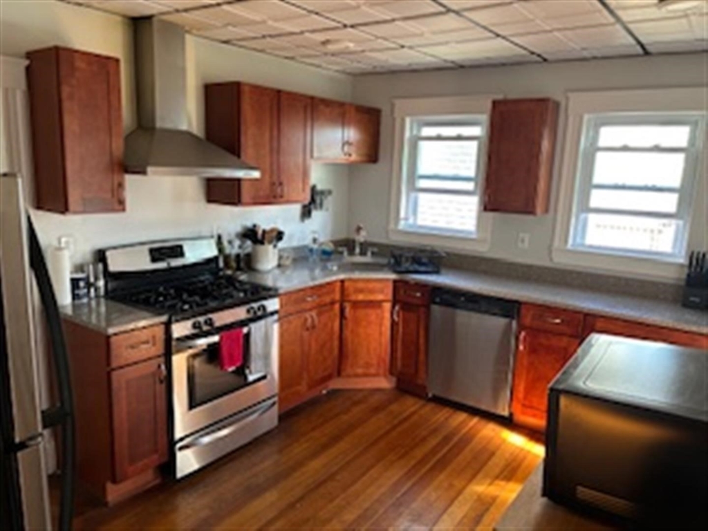 1002 Broadway # 3