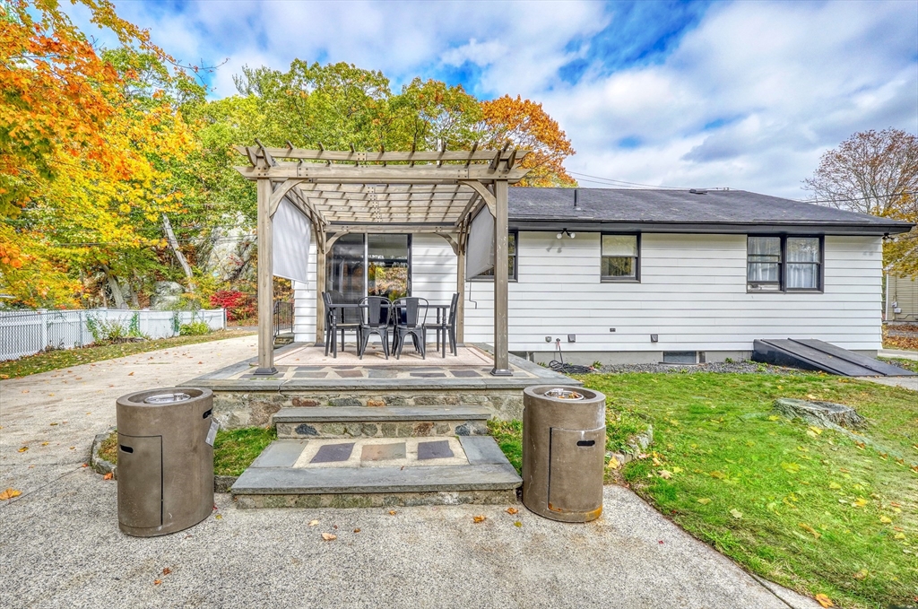 38 Appleton St