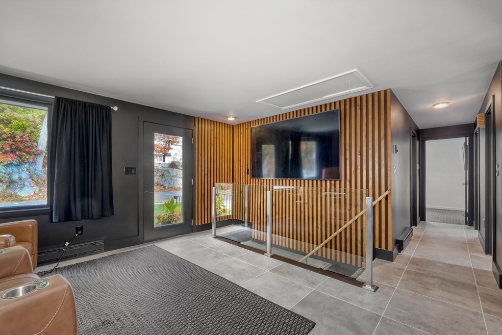 38 Appleton St