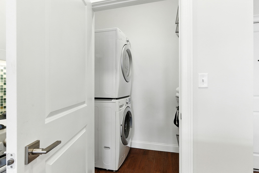 170 West Broadway # 410