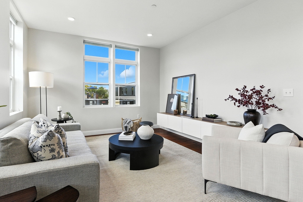 170 West Broadway # 410