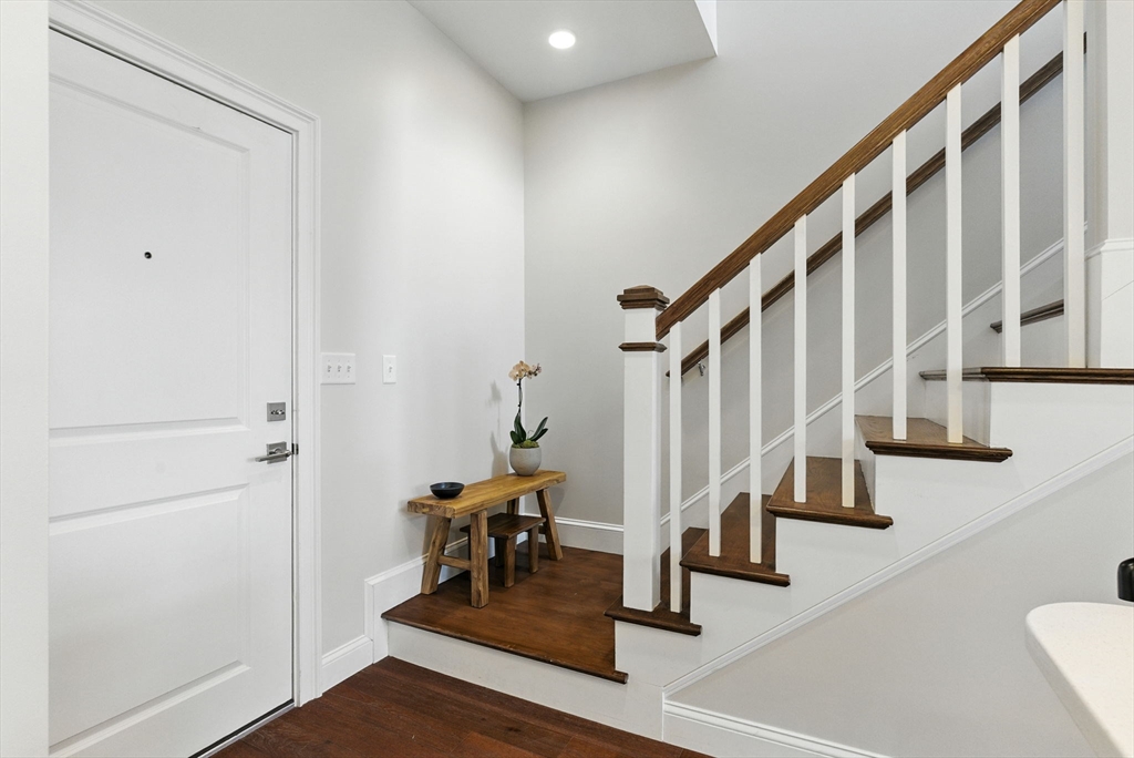 170 West Broadway # 410