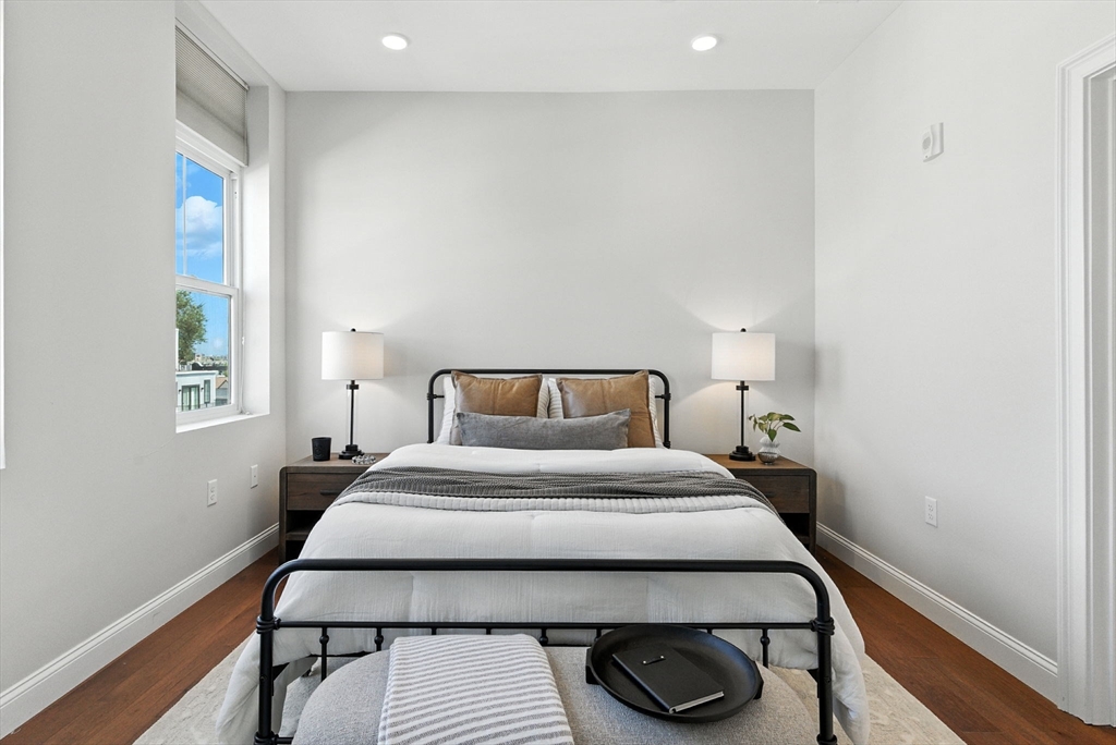 170 West Broadway # 410