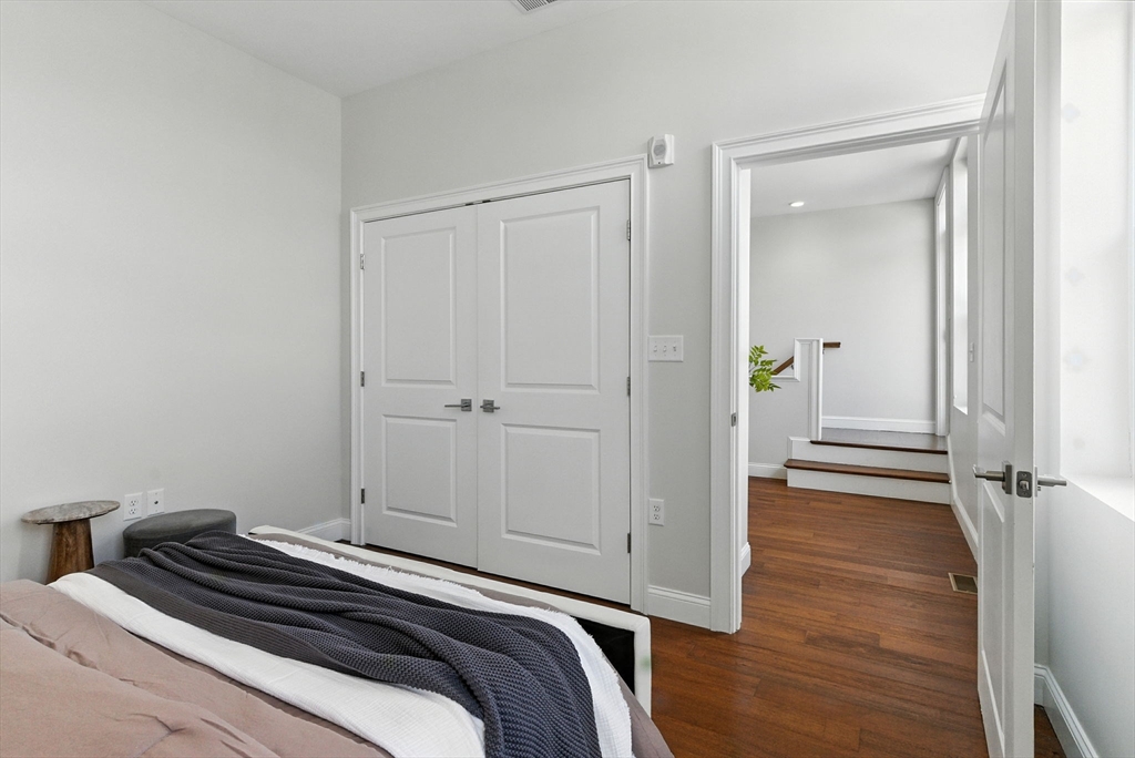 170 West Broadway # 410