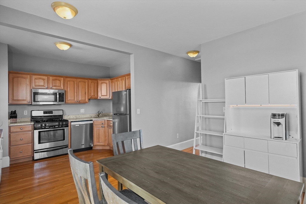 44 Stark Ave # B