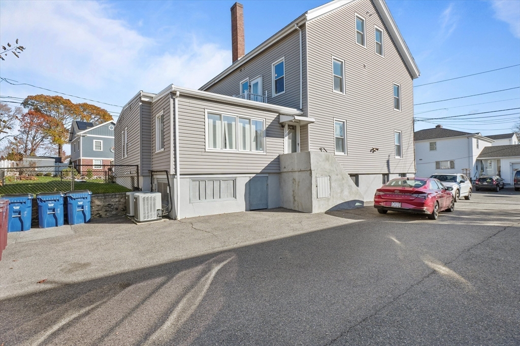 44 Stark Ave # B
