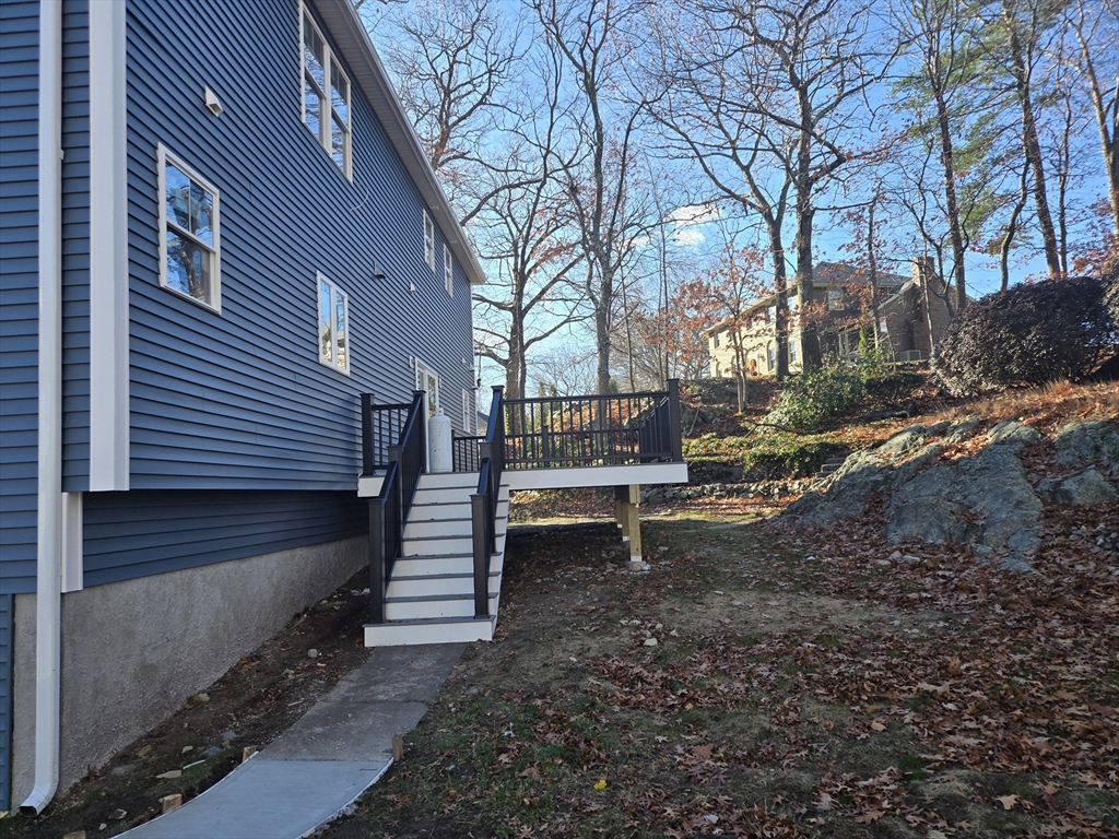 39 Tamarock Terrace