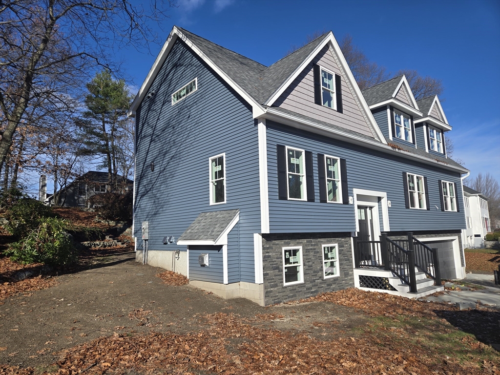 39 Tamarock Terrace