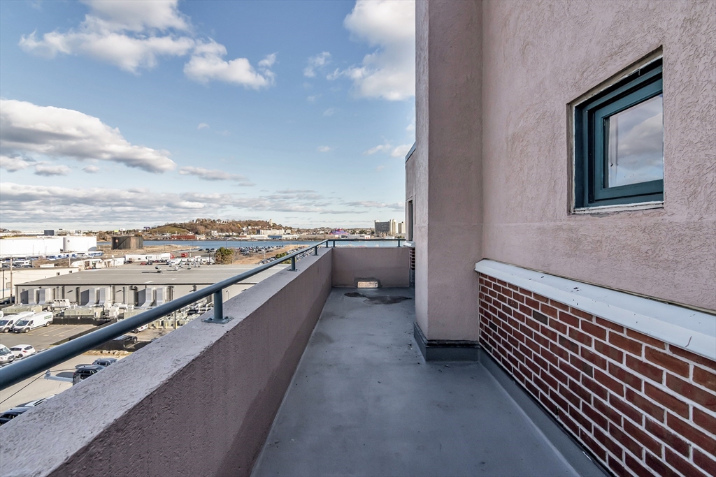 165 Cottage Street # 711