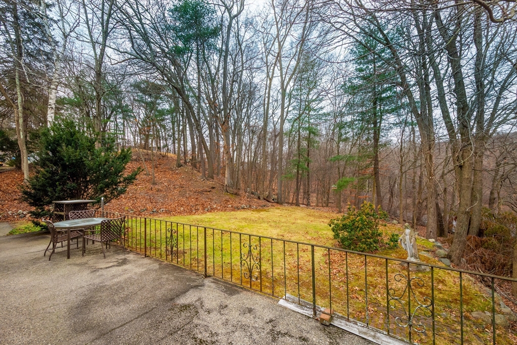 7 Grace Rd