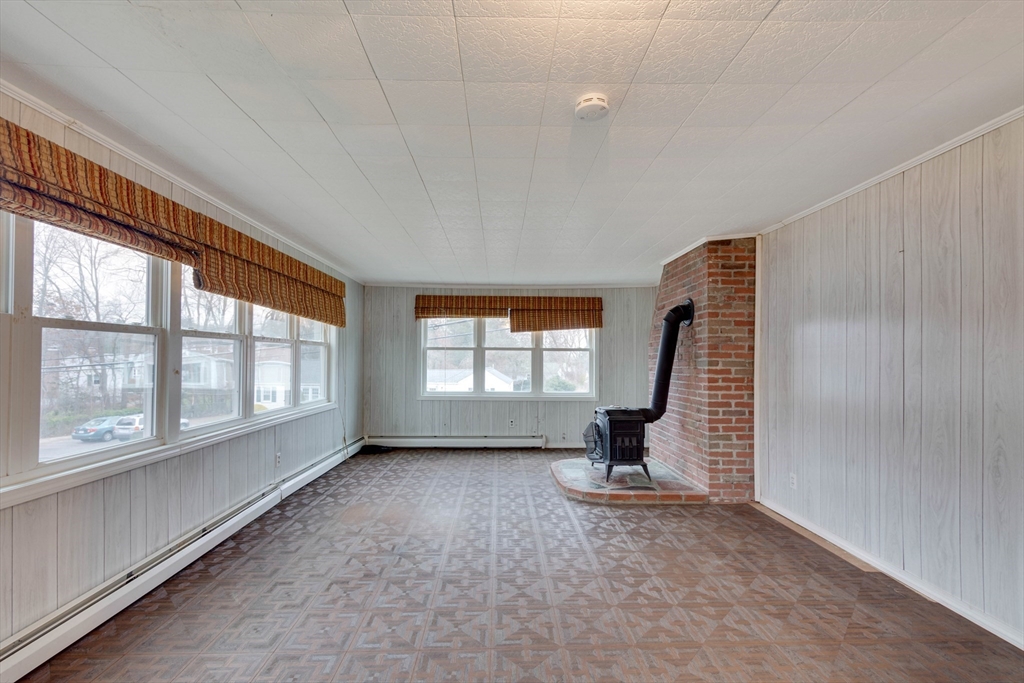 7 Grace Rd