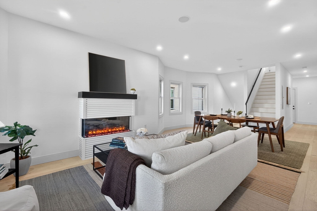 202 Powder House Blvd # 1