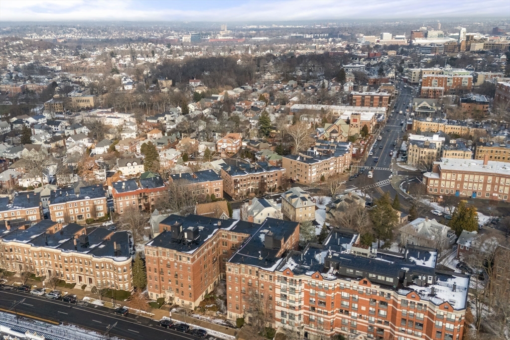 1945 Commonwealth Avenue # 4