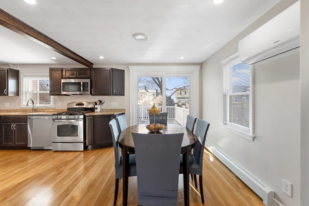25 Glenwood Avenue