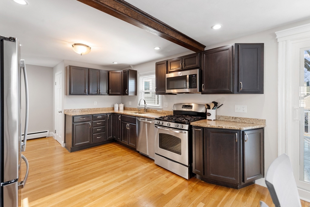 25 Glenwood Avenue