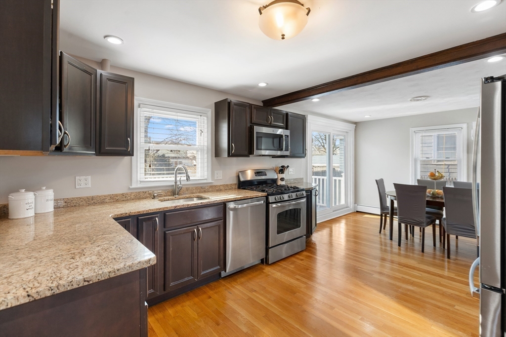 25 Glenwood Avenue