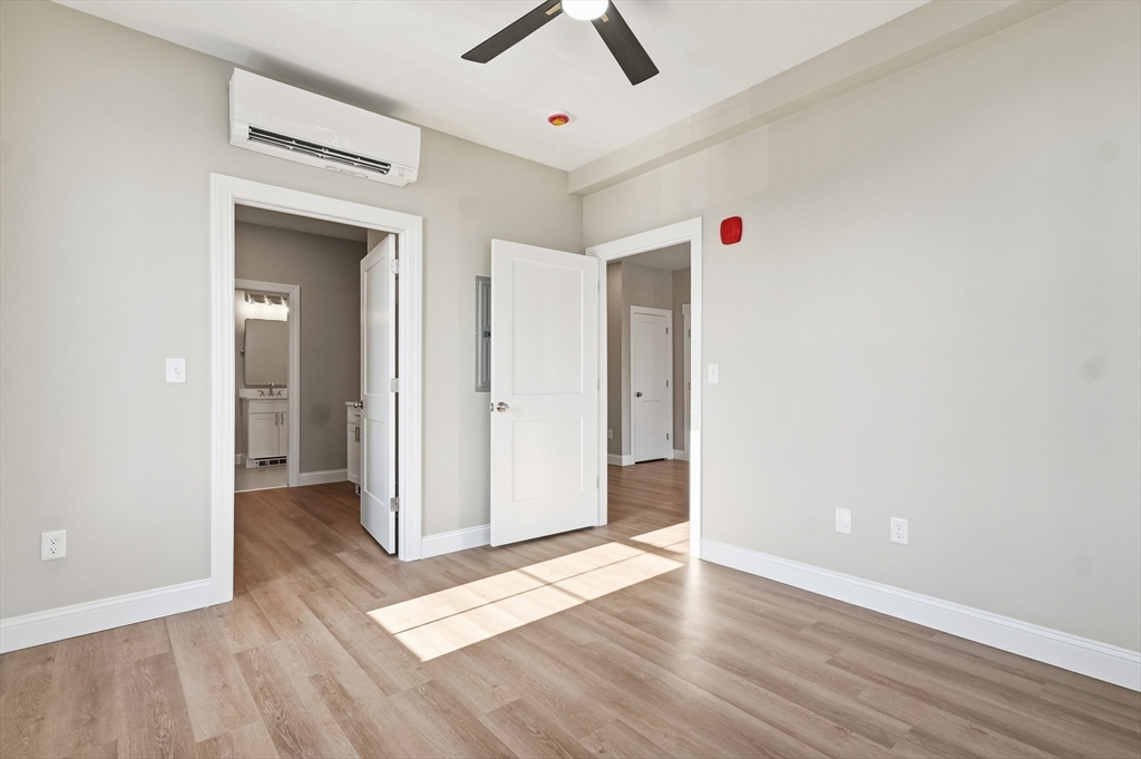 8 Vine Street # 3