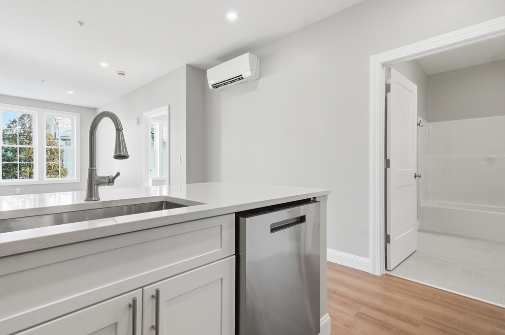 8 Vine Street # 3