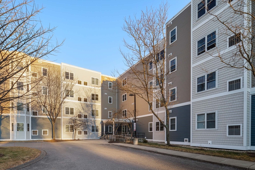 30 Franklin St # 124