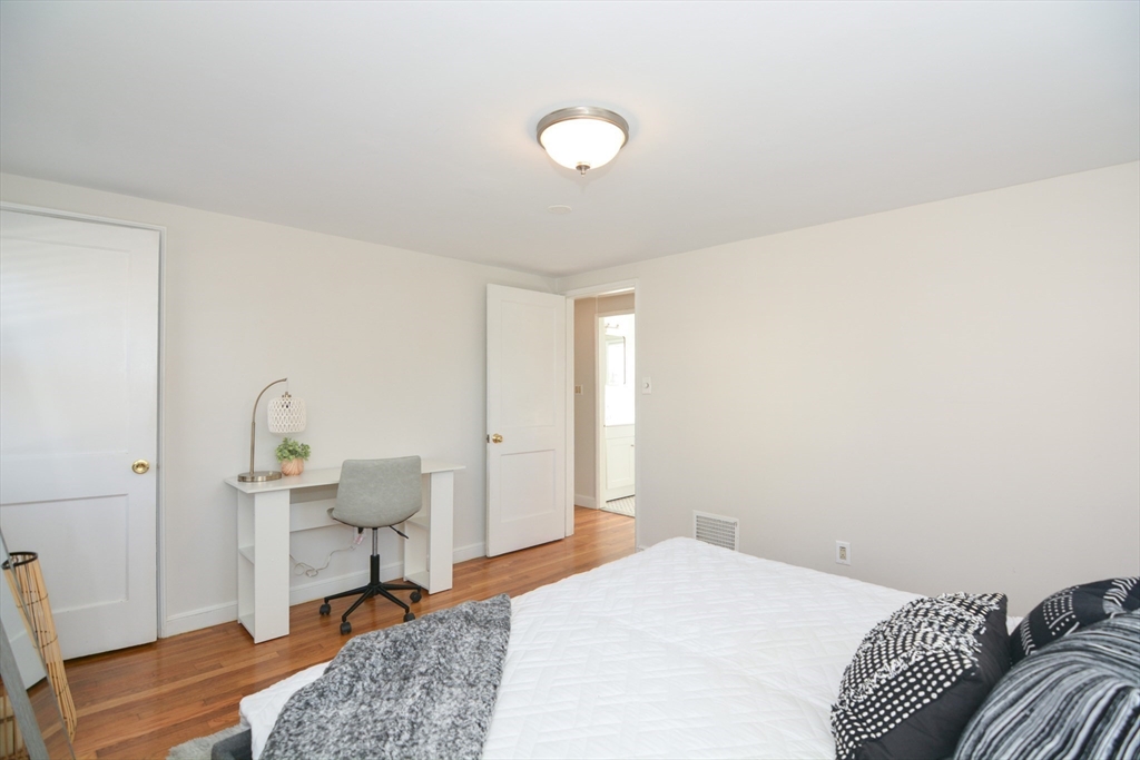 56 Perkins Ave