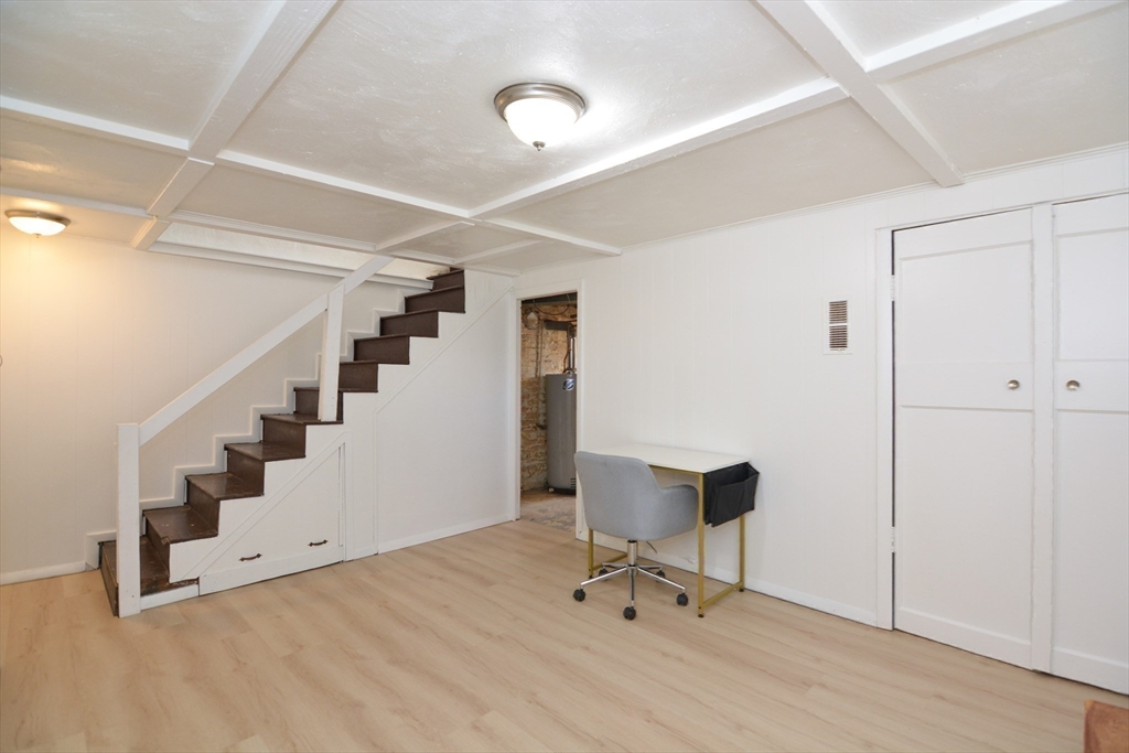 56 Perkins Ave