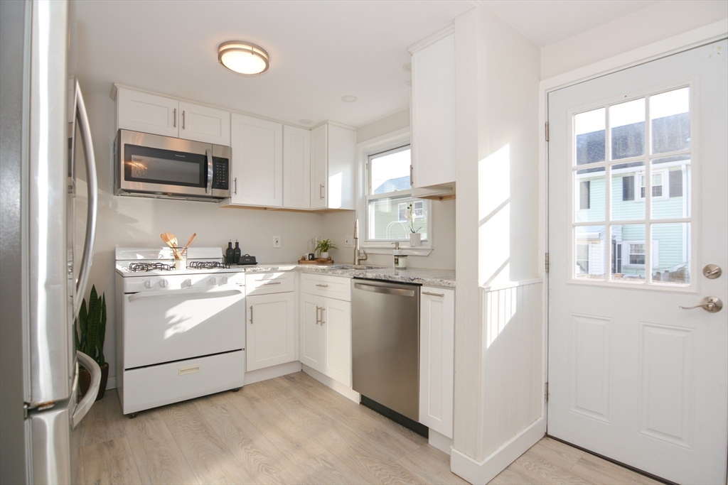 56 Perkins Ave