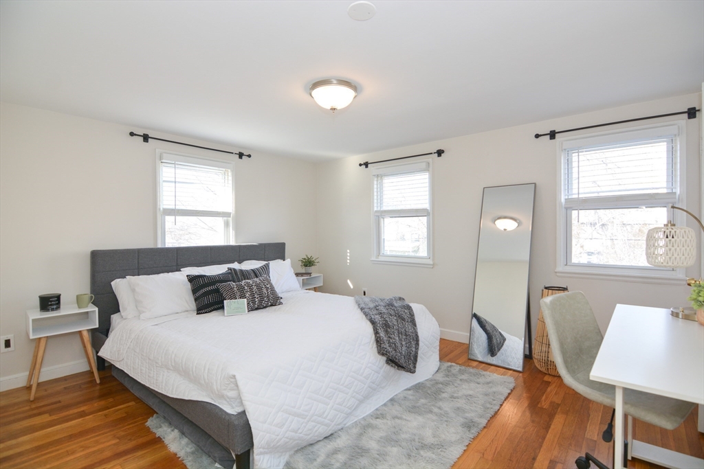 56 Perkins Ave