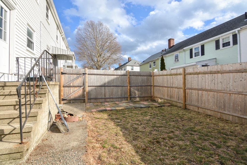 56 Perkins Ave