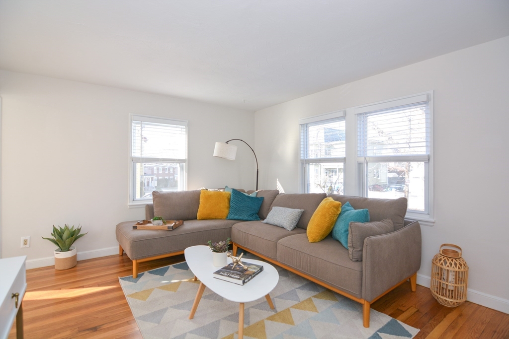 56 Perkins Ave