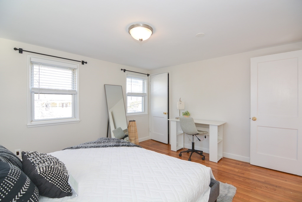 56 Perkins Ave